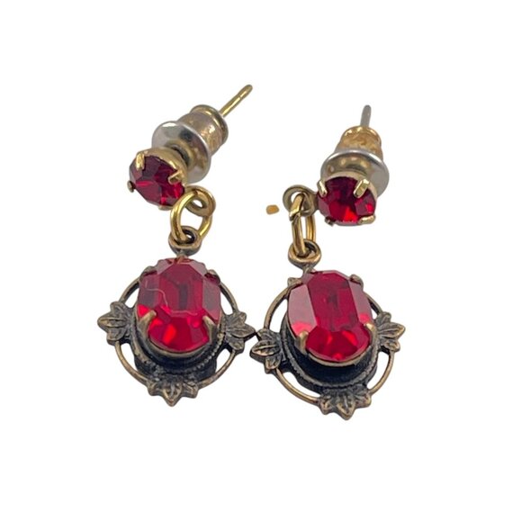 Sadia Green Victorian Style Earrings With Red Crystal & Brass Accents - Picture 1 of 7